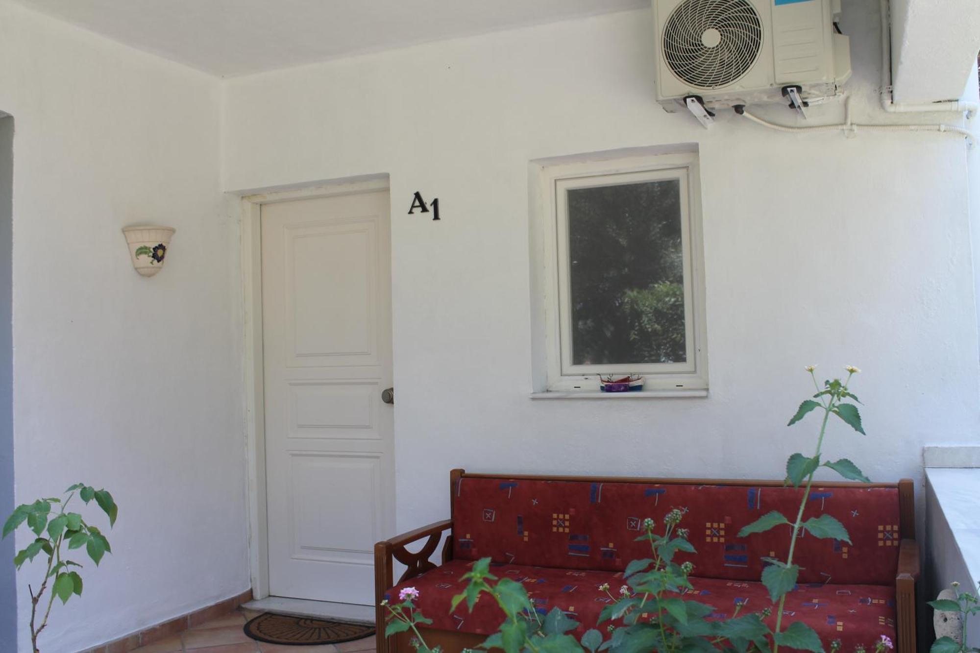 Ferrum House Hanioti Bagian luar foto
