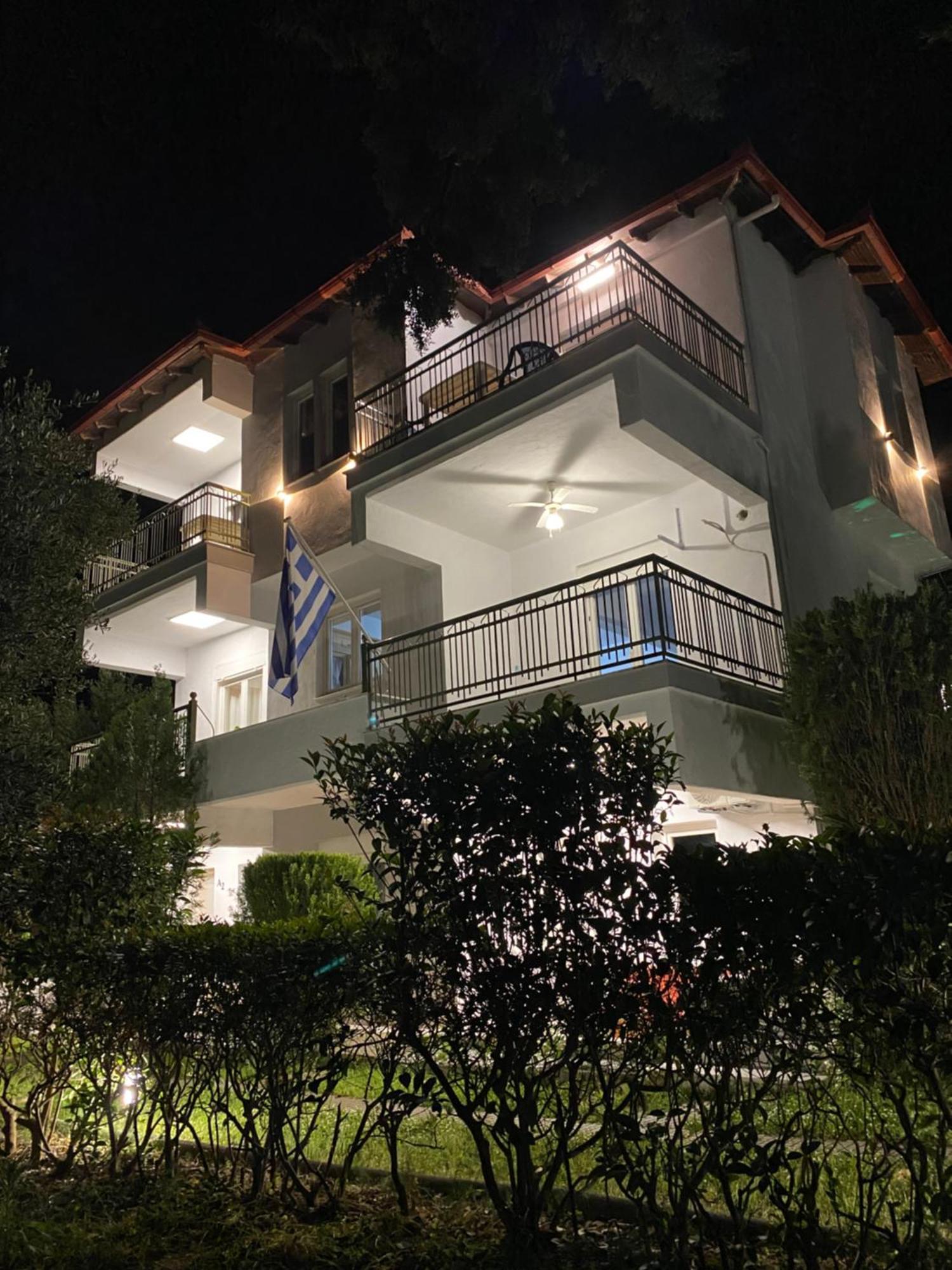 Ferrum House Hanioti Bagian luar foto